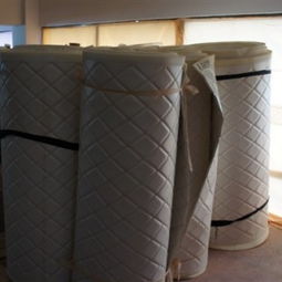 探訪義烏市桑海電子商務(wù)商行 廠家直銷，專注高檔繡花軟包皮革供應(yīng)