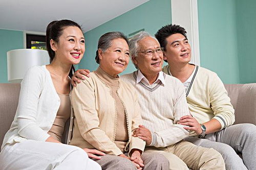 代際扶持與親情邊界 帶娃三年收五千，為何一句“辛苦費(fèi)”刺痛兩家心？